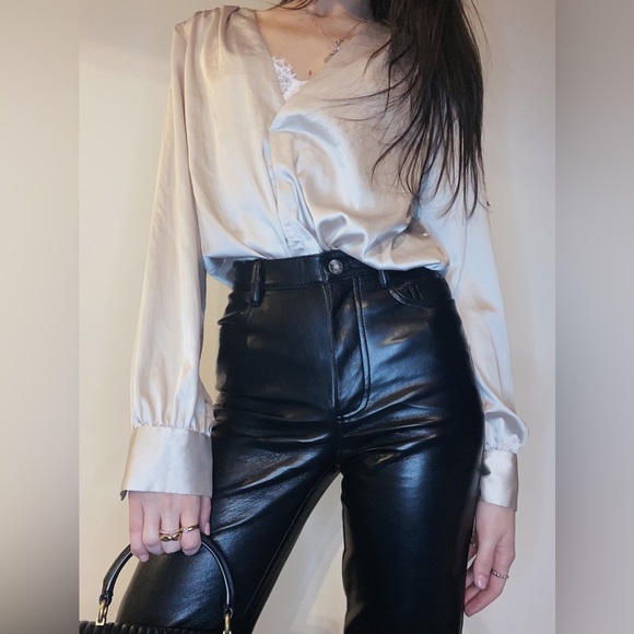 Dynamite tan satin shirt - Picture 1 of 2